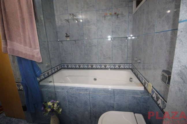 Imagem Casa com 9 Quartos à Venda, 260 m² em Centro - Balneário Camboriú