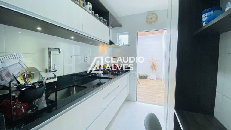 Imagem Casa com 3 Quartos à Venda, 135 m² em Sim - Feira De Santana