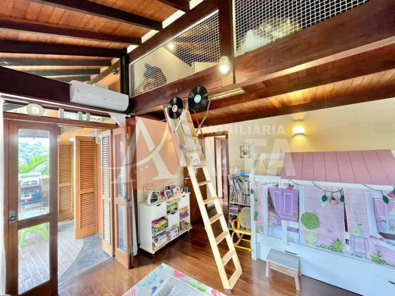 Imagem Casa com 3 Quartos à Venda, 282 m² em Recanto Impla - Carapicuíba Imagem Casa com 3 Quartos à Venda, 282 m² em Recanto Impla - Carapicuíba