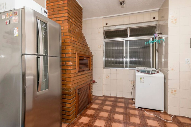 Imagem Imóvel com 2 Quartos à Venda, 64 m² em Menino Deus - Porto Alegre Imagem Imóvel com 2 Quartos à Venda, 64 m² em Menino Deus - Porto Alegre