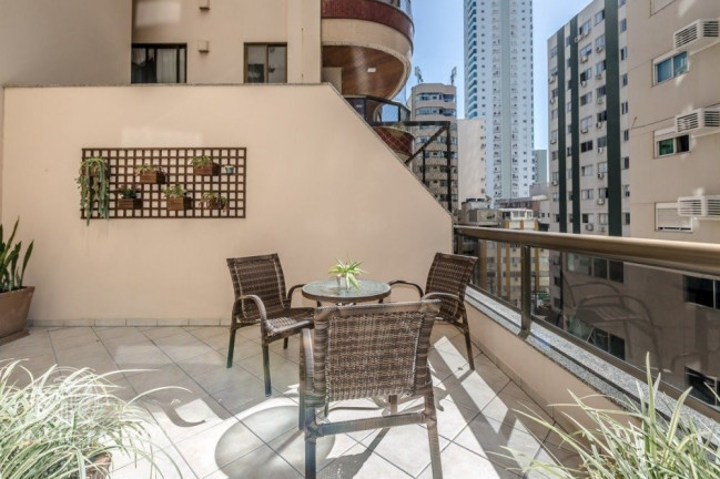 Imagem Apartamento com 3 Quartos à Venda, 145 m² em Barra Sul - Balneário Camboriú