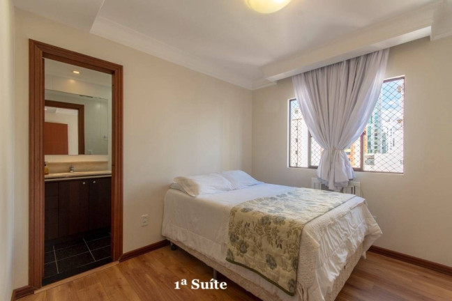 Imagem Apartamento com 5 Quartos à Venda, 340 m² em Centro - Balneário Camboriú