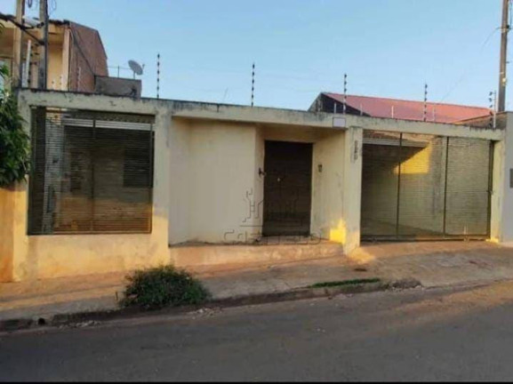 Casa com 2 Quartos à Venda, 100 m² em Alto Da Boa Vista - Londrina