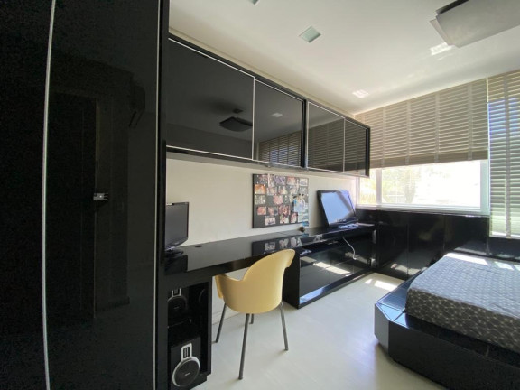 Imagem Casa com 5 Quartos à Venda, 380 m² em Alphaville I - Salvador Imagem Casa com 5 Quartos à Venda, 380 m² em Alphaville I - Salvador