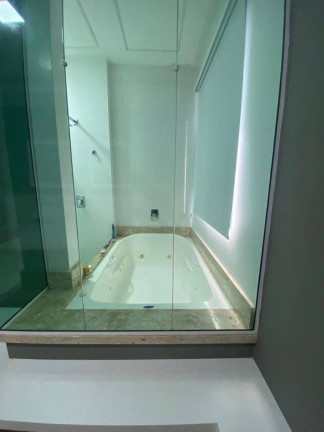 Imagem Apartamento com 4 Quartos à Venda, 260 m² em Meia Praia - Itapema Imagem Apartamento com 4 Quartos à Venda, 260 m² em Meia Praia - Itapema