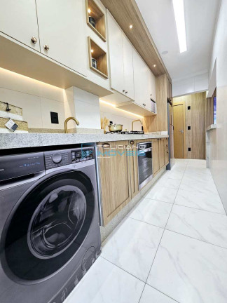 Imagem Apartamento com 2 Quartos à Venda, 70 m² em Guilhermina - Praia Grande