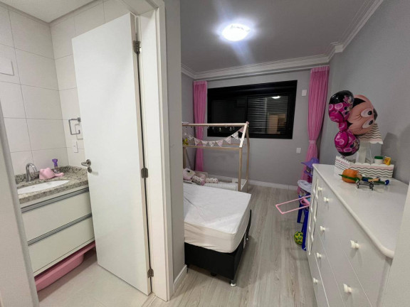 Imagem Apartamento com 3 Quartos à Venda, 150 m² em Beira Mar - São José