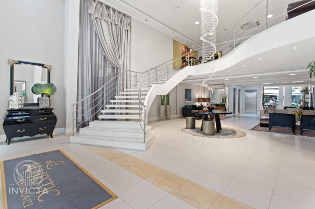Imagem Cobertura com 3 Quartos à Venda, 246 m² em Centro - Balneário Camboriú Imagem Cobertura com 3 Quartos à Venda, 246 m² em Centro - Balneário Camboriú