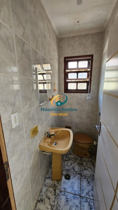 Imagem Sobrado com 4 Quartos à Venda, 166 m² em Centro - Mongaguá