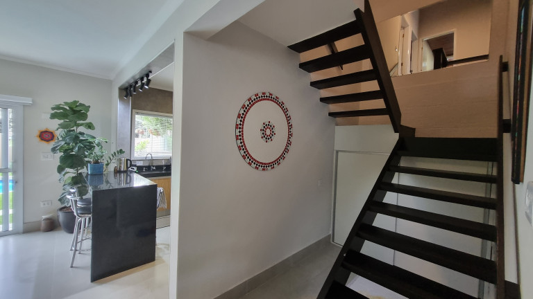 Imagem Casa com 4 Quartos à Venda, 220 m² em Jardim Maristela - Atibaia Imagem Casa com 4 Quartos à Venda, 220 m² em Jardim Maristela - Atibaia