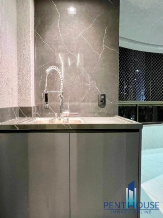 Imagem Apartamento com 3 Quartos à Venda, 135 m² em Centro - Balneário Camboriú Imagem Apartamento com 3 Quartos à Venda, 135 m² em Centro - Balneário Camboriú