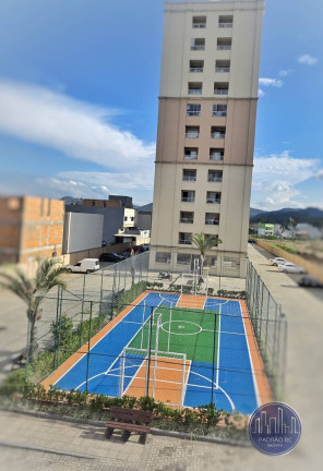 Apartamento com 2 Quartos para Alugar, 55 m² em Itapema