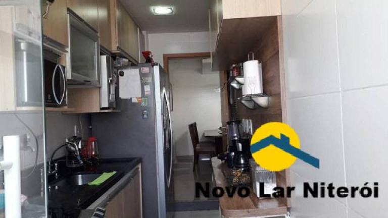 Imagem Apartamento com 2 Quartos à Venda, 85 m² em Charitas - Niterói