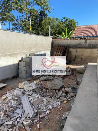 Imagem Casa à Venda, em Balneário Dos Golfinhos - Caraguatatuba Imagem Casa à Venda, em Balneário Dos Golfinhos - Caraguatatuba