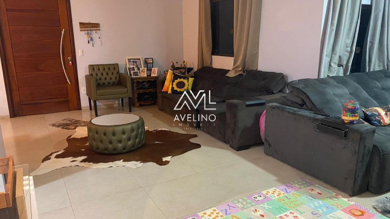 Imagem Casa com 2 Quartos à Venda, 240 m² em Jardim São Pedro - Dourados