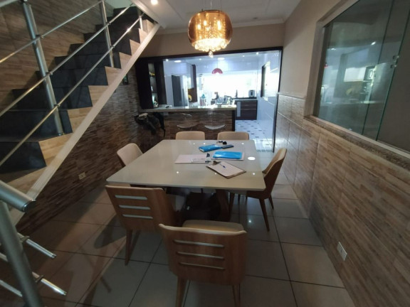 Imagem Sobrado com 3 Quartos à Venda, 276 m² em Jardim Santa Luiza - Poá Imagem Sobrado com 3 Quartos à Venda, 276 m² em Jardim Santa Luiza - Poá