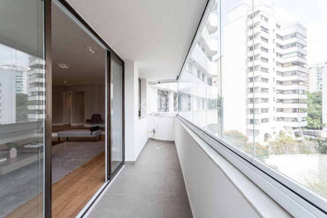 Imagem Apartamento com 4 Quartos à Venda, 306 m² em Santa Cecília - São Paulo Imagem Apartamento com 4 Quartos à Venda, 306 m² em Santa Cecília - São Paulo