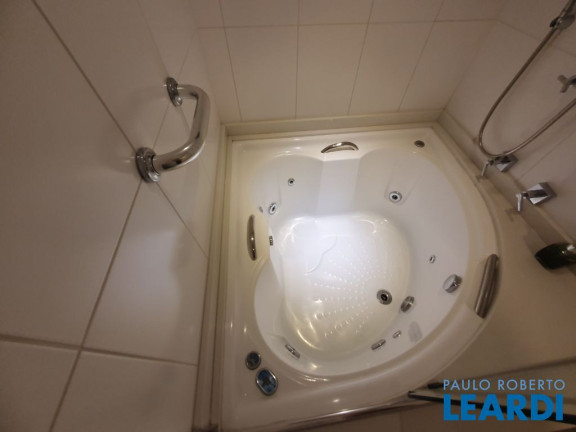 Imagem Apartamento com 4 Quartos à Venda, 242 m² em Santo Antônio - São Caetano Do Sul