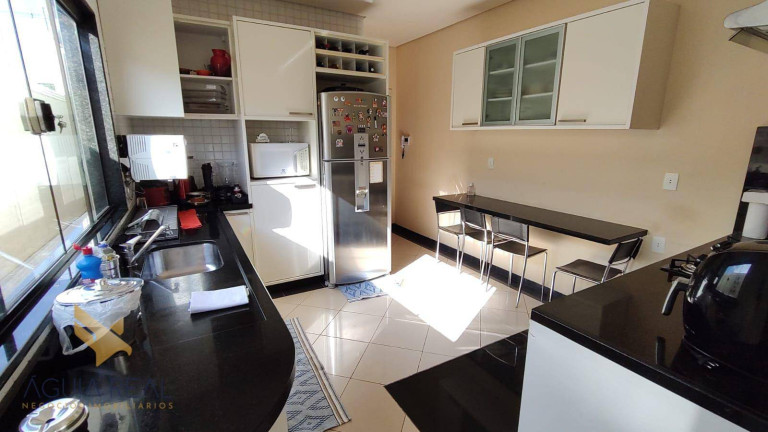Imagem Casa com 3 Quartos à Venda, 293 m² em Vila Vilas Boas - Campo Grande Imagem Casa com 3 Quartos à Venda, 293 m² em Vila Vilas Boas - Campo Grande