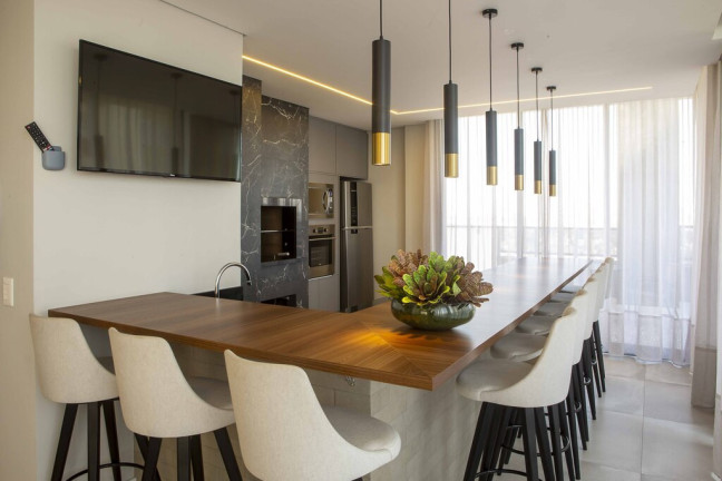 Imagem Apartamento com 3 Quartos à Venda, 103 m² em Cristo Rei - Curitiba