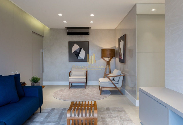 Imagem Cobertura com 4 Quartos à Venda, 310 m² em Centro - Balneário Camboriú