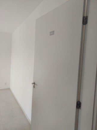 Imagem Apartamento com 2 Quartos à Venda,  em Campo Grande - Rio De Janeiro