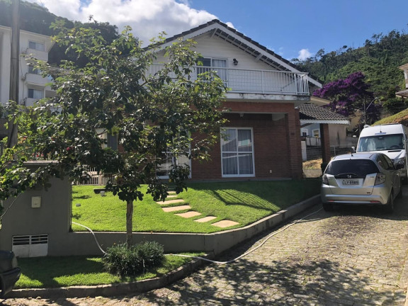 Casa com 4 Quartos à Venda, 233 m² em Tijuca - Teresópolis