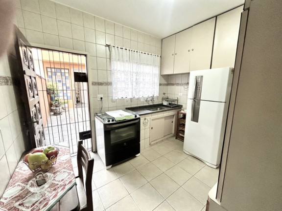Imagem Casa com 2 Quartos à Venda, 136 m² em Jardim Regis - São Paulo