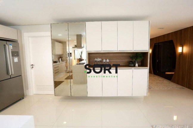 Imagem Apartamento com 4 Quartos à Venda, 300 m² em Barra Sul - Balneário Camboriú Imagem Apartamento com 4 Quartos à Venda, 300 m² em Barra Sul - Balneário Camboriú