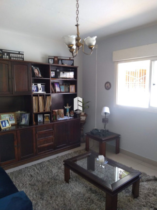 Imagem Casa com 3 Quartos à Venda, 80 m² em Nossa Senhora Medianeira - Santa Maria Imagem Casa com 3 Quartos à Venda, 80 m² em Nossa Senhora Medianeira - Santa Maria