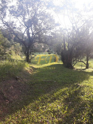 Imagem Chácara com 4 Quartos à Venda, 32.000 m² em Pirucaia - Mairiporã Imagem Chácara com 4 Quartos à Venda, 32.000 m² em Pirucaia - Mairiporã