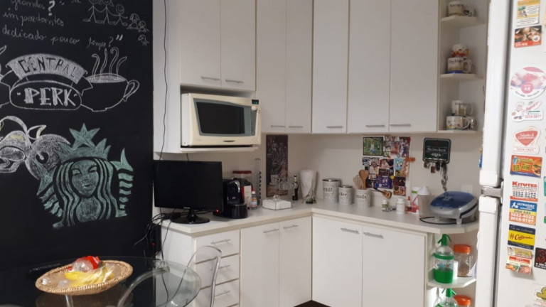 Imagem Casa com 3 Quartos à Venda, 180 m² em Bauru
