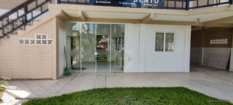 Imagem Sala Comercial para Alugar, 90 m² em Meia Praia - Itapema Imagem Sala Comercial para Alugar, 90 m² em Meia Praia - Itapema