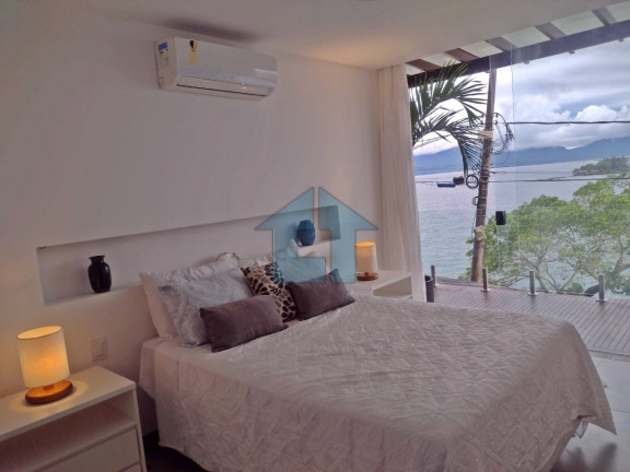 Imagem Casa com 4 Quartos à Venda,  em Fazenda Mombaça - Angra Dos Reis