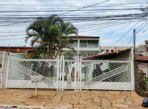 Imagem Casa com 4 Quartos à Venda, 210 m² em Taguatinga Norte (taguatinga) - Brasília