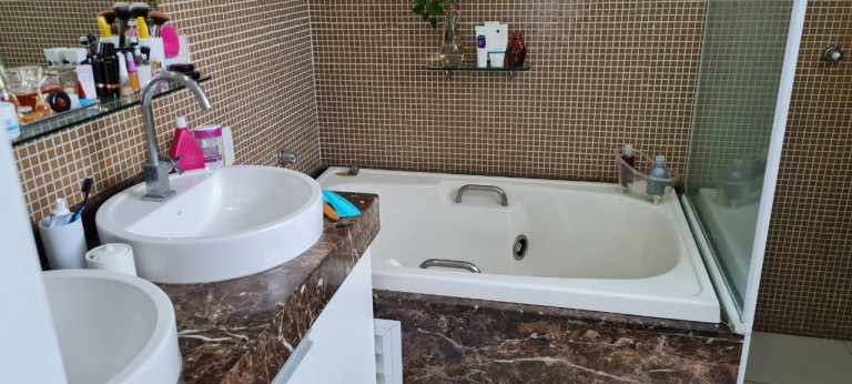 Imagem Apartamento com 3 Quartos à Venda, 220 m²em Dionísio Torres - Fortaleza
