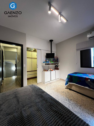 Imagem Sobrado com 4 Quartos à Venda, 180 m² em Centro - Osasco Imagem Sobrado com 4 Quartos à Venda, 180 m² em Centro - Osasco