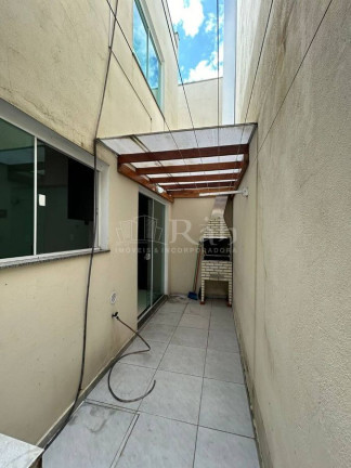 Imagem Sobrado com 3 Quartos à Venda, 110 m² em Cordeiros - Itajaí Imagem Sobrado com 3 Quartos à Venda, 110 m² em Cordeiros - Itajaí