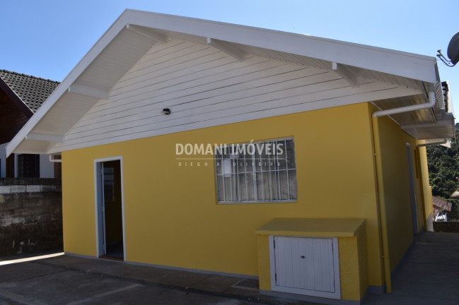Imagem Casa com 2 Quartos à Venda, 75 m² em Região Da Vila Nova Suíça - Campos Do Jordão Imagem Casa com 2 Quartos à Venda, 75 m² em Região Da Vila Nova Suíça - Campos Do Jordão