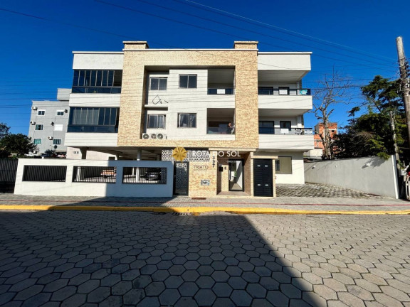 Imagem Apartamento com 2 Quartos à Venda, 90 m² em José Amândio - Bombinhas