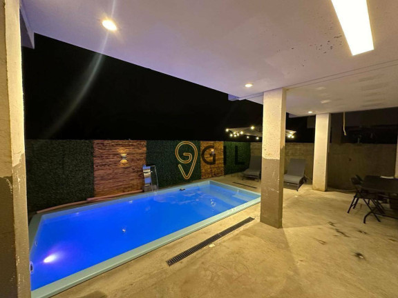 Sobrado com 5 Quartos à Venda ou Locação, 300 m² em Jardim Das Indústrias - São José Dos Campos