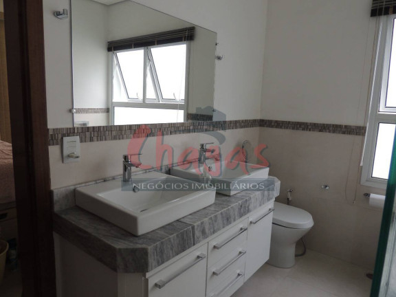 Imagem Sobrado com 3 Quartos à Venda, 350 m² em Poiares - Caraguatatuba