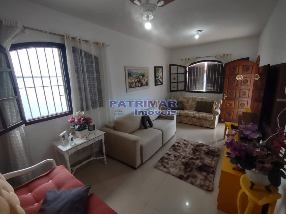 Imagem Casa com 3 Quartos à Venda, 360 m² em Jardim Atlântico Oeste (itaipuaçu) - Maricá Imagem Casa com 3 Quartos à Venda, 360 m² em Jardim Atlântico Oeste (itaipuaçu) - Maricá