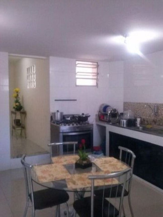 Imagem Casa com 5 Quartos à Venda, 200 m² em Federação - Salvador Imagem Casa com 5 Quartos à Venda, 200 m² em Federação - Salvador