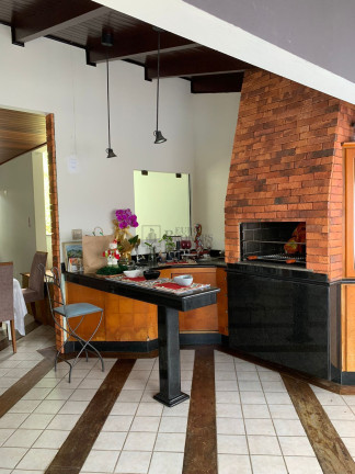 Imagem Casa com 3 Quartos à Venda, 250 m² em Centro - Itajaí Imagem Casa com 3 Quartos à Venda, 250 m² em Centro - Itajaí