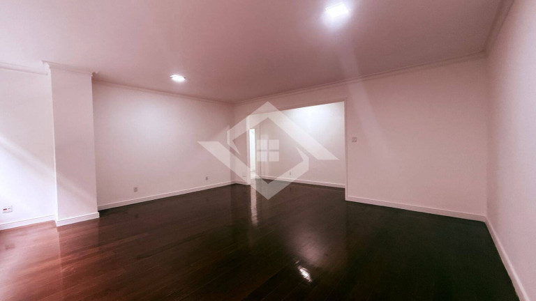 Imagem Apartamento com 4 Quartos à Venda, 200 m² em Copacabana - Rio De Janeiro Imagem Apartamento com 4 Quartos à Venda, 200 m² em Copacabana - Rio De Janeiro