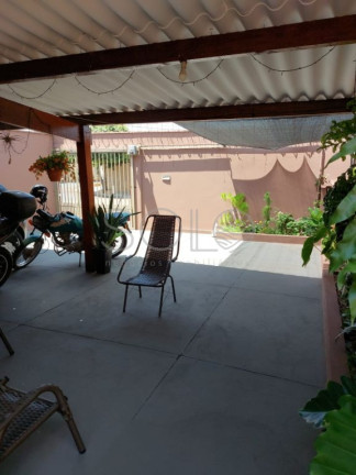 Imagem Casa com 2 Quartos à Venda, 176 m² em Jardim Nova Araraquara - Araraquara
