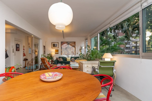 Imagem Apartamento com 2 Quartos à Venda, 126 m² em Jardim Europa - São Paulo Imagem Apartamento com 2 Quartos à Venda, 126 m² em Jardim Europa - São Paulo