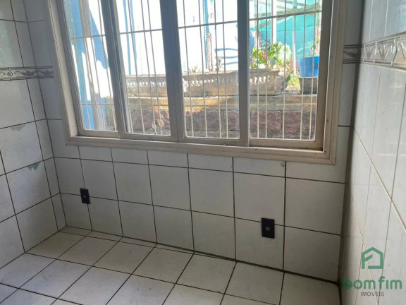 Imagem Casa com 4 Quartos à Venda, 150 m² em Jardim Do Salso - Porto Alegre