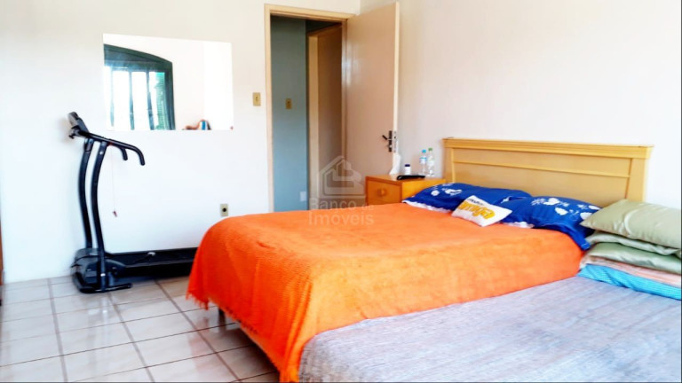 Imagem Casa com 5 Quartos à Venda, 130 m² em Passo D'areia - Santa Maria Imagem Casa com 5 Quartos à Venda, 130 m² em Passo D'areia - Santa Maria